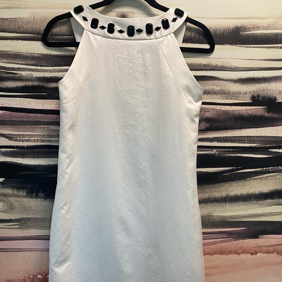 White dress with black stones on neck line - Picture 3 of 7